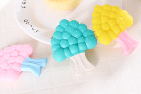 如何正確使用硅膠牙膠？使用硅膠牙膠注意事項(xiàng)有哪些